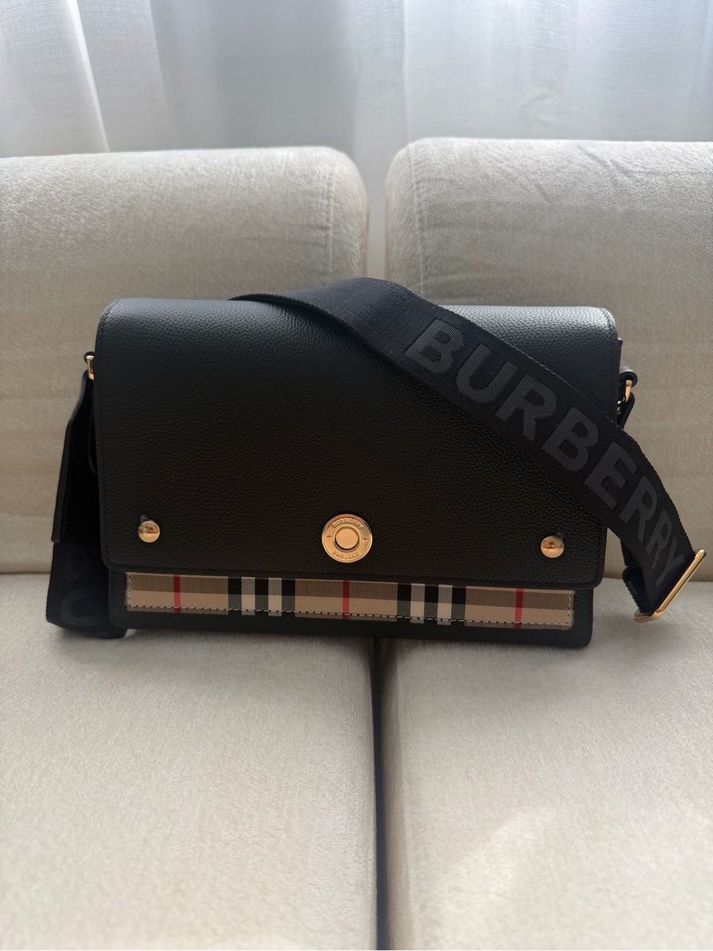 New Burberry crossbody NOTE bag Vintage Check / Leather in Black p